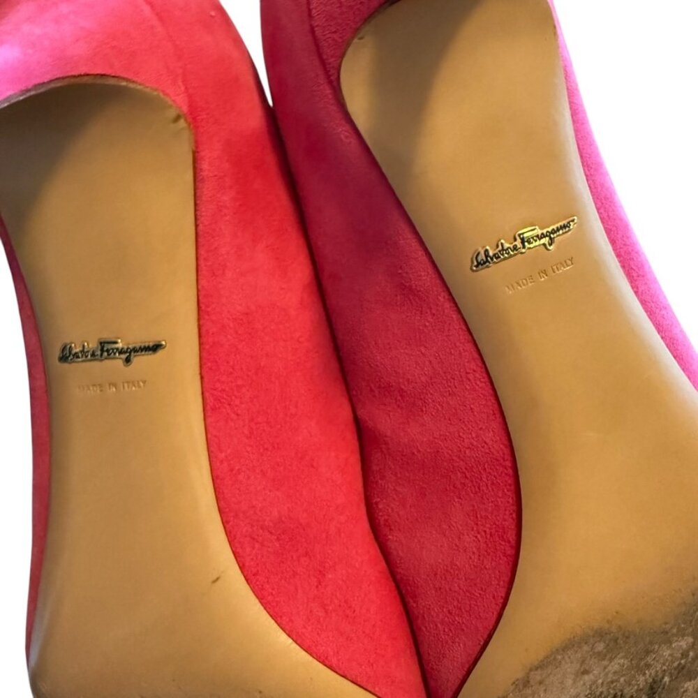 Salvatore Ferragamo Hot Pink 🔥 Suede Pumps Size 7.5 Kitten Heel Pointy toe - Picture 15 of 16